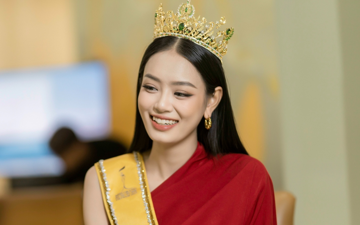 Khanh Linh to vie for Miss Intercontinental 2024 title in Egypt